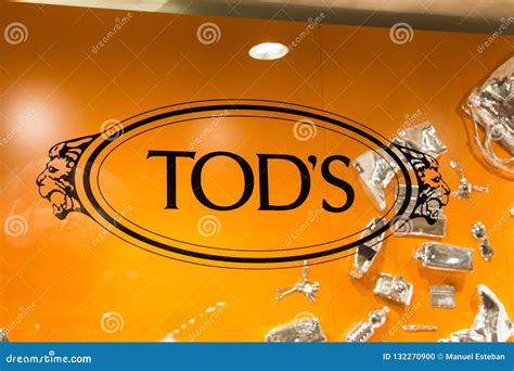 tod's shoes logo